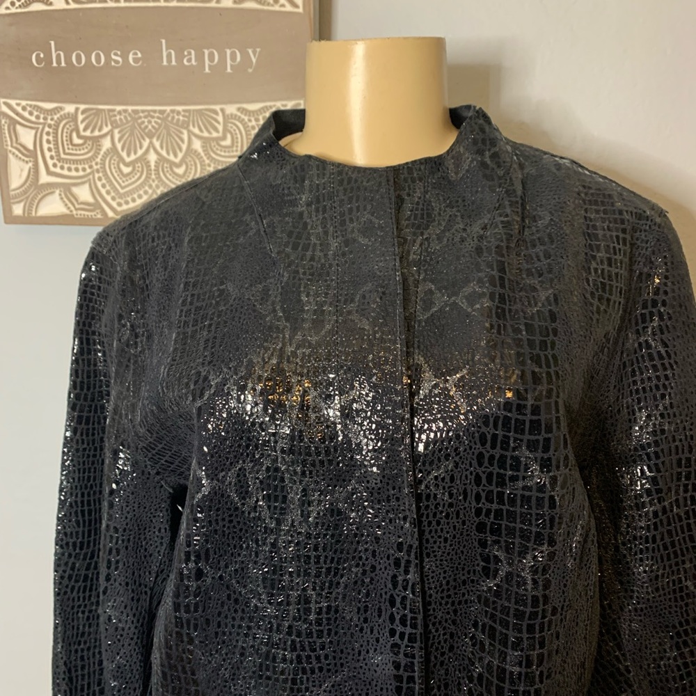 NWT CHICOS black reversible leather jacket